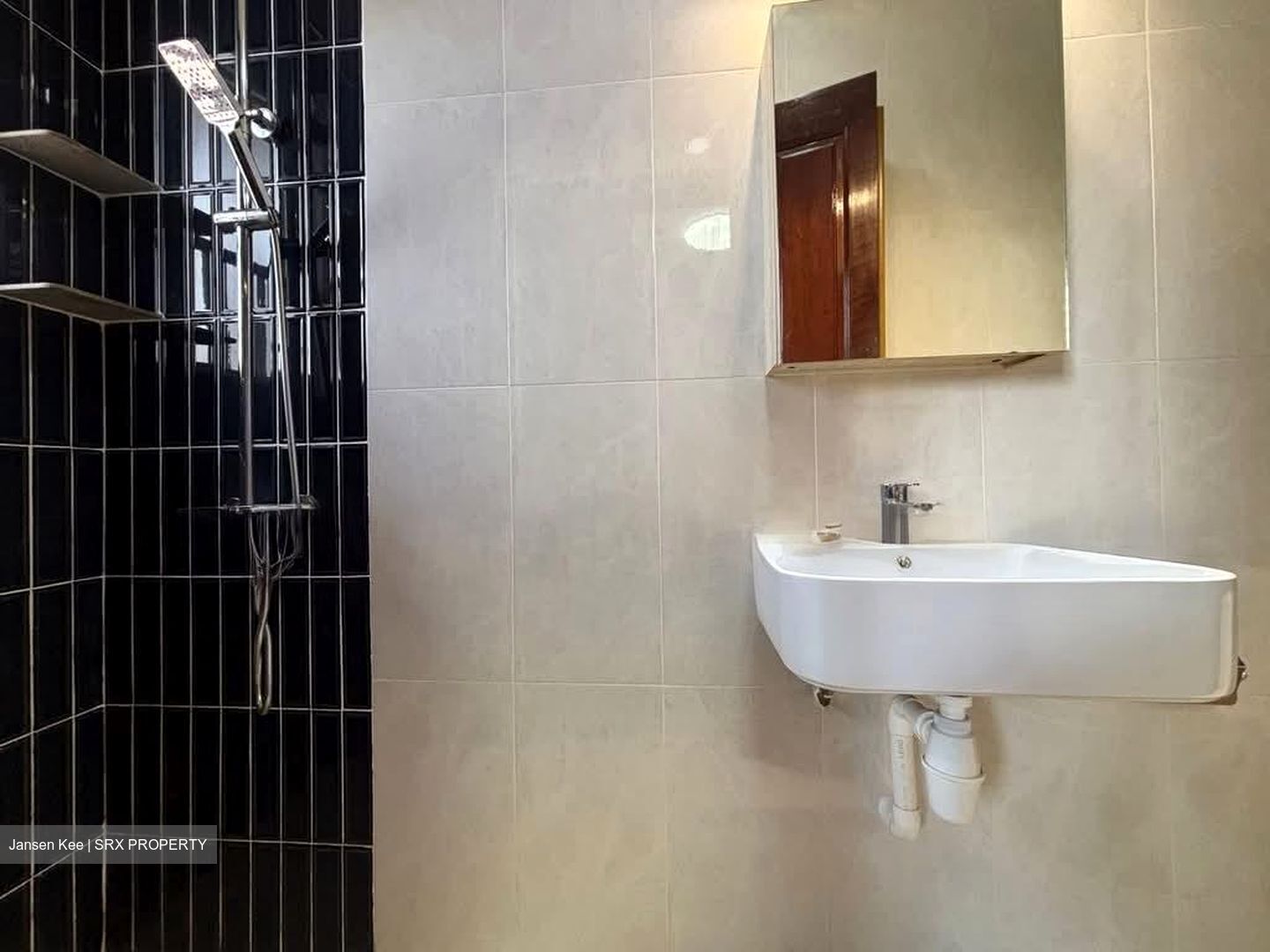 Loyang Villas (D17), Terrace #534461591